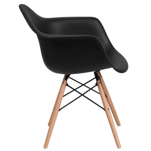 Lowest Price Alonza Series Black Plastic Chair with Wooden Legs