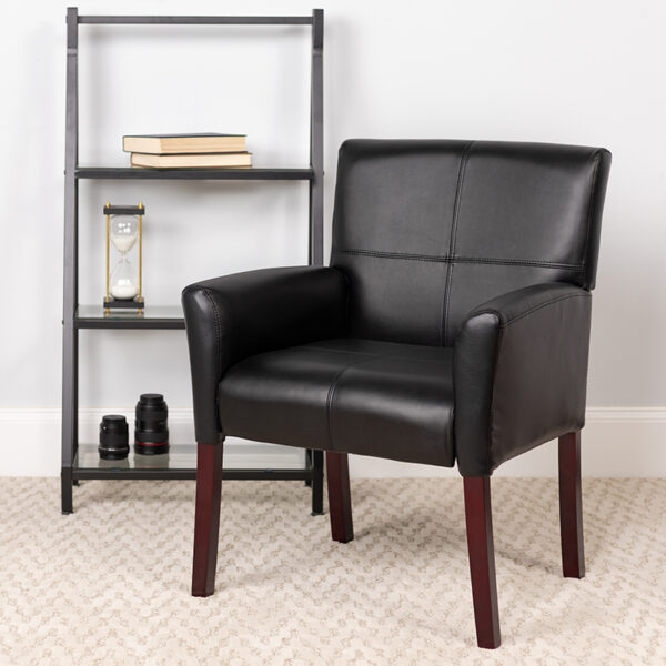 Lowest Price Black Leather Executive Side Reception Chair with Mahogany Legs