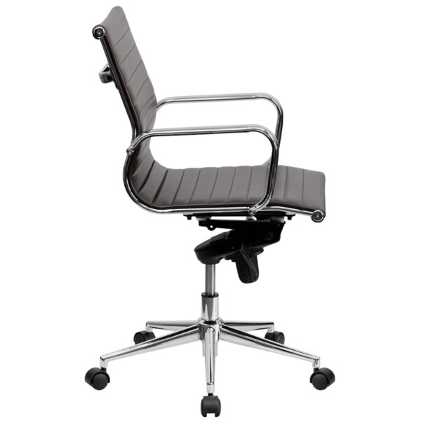 Lowest Price Mid-Back Brown Ribbed Leather Swivel Conference Office Chair with Knee-Tilt Control and Arms