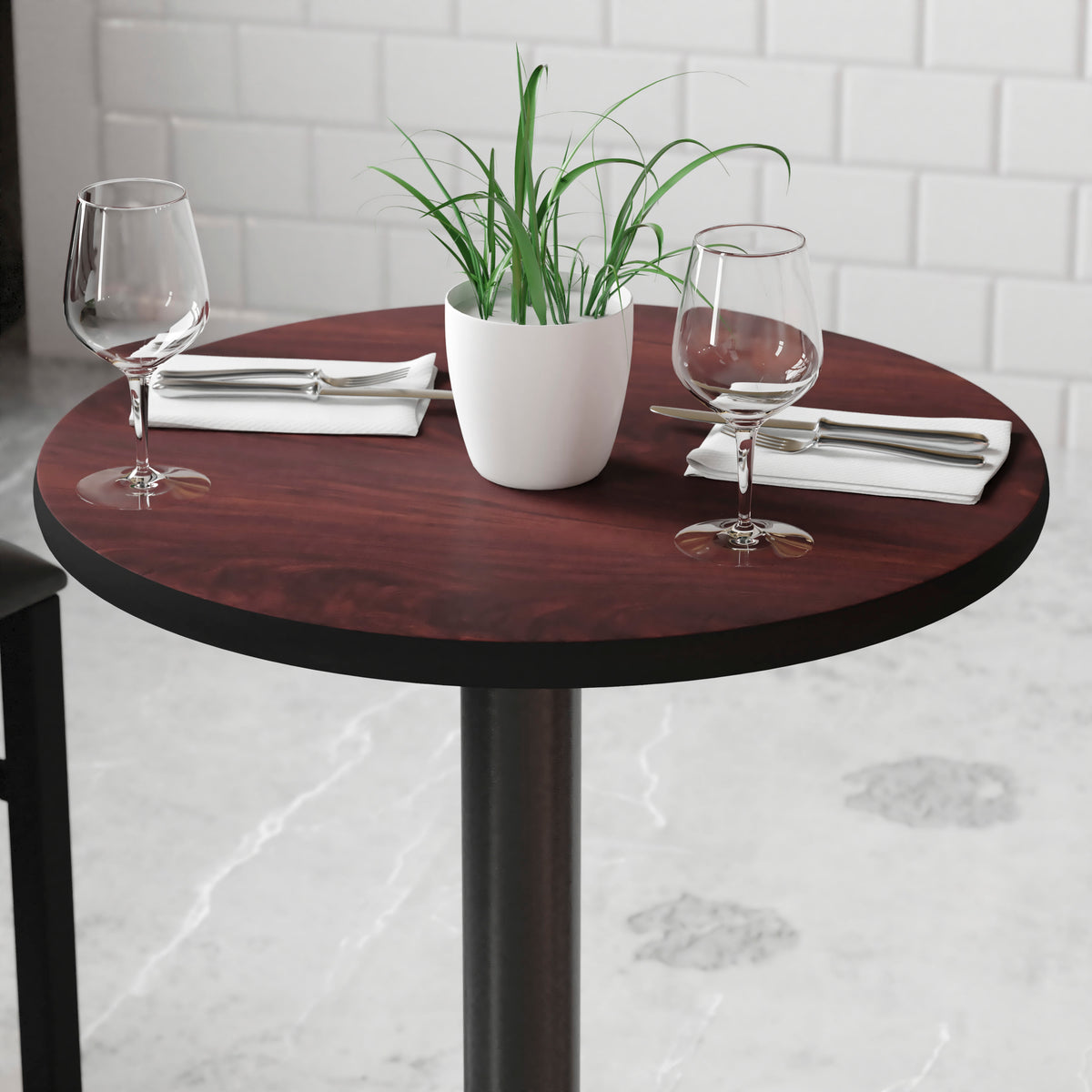 24'' Round Table Top with Reversible Laminate Top - Image 4